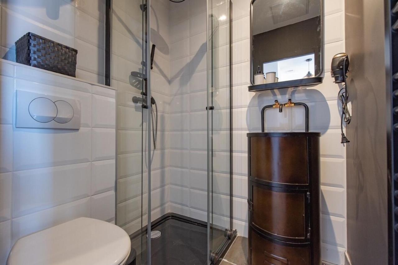 Studio L'Atelier - Metro Valmy - Vaise Лион Екстериор снимка
